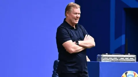 曼联情深，小麦强调：担当责任非借口，红魔厚爱助我奋进